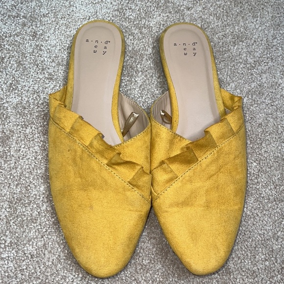 A New Day Ruffle Textile Upper Mules/Sandals - Picture 2 of 13